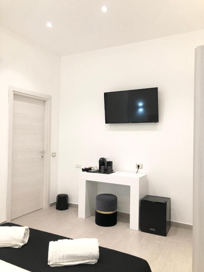 International House Olbia Hotel Ngoại thất bức ảnh