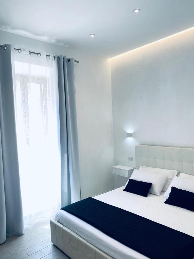 International House Olbia Hotel Ngoại thất bức ảnh