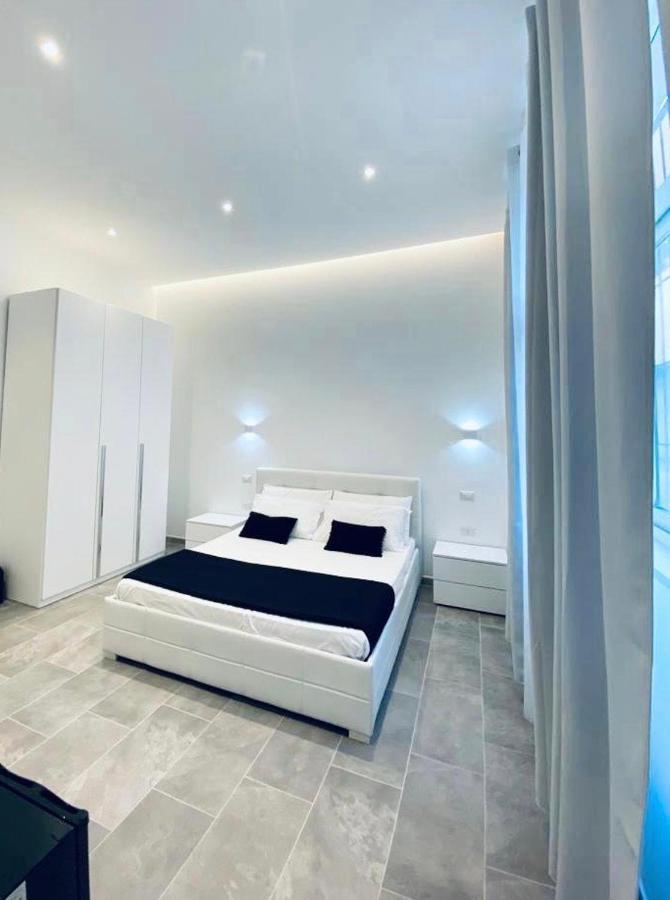 International House Olbia Hotel Ngoại thất bức ảnh